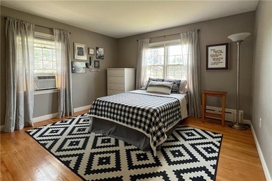 Welcome to the desirable Slate Hill Farm neighborhood. This - photo 34