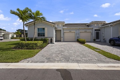 Huntington Lakes Home For Sale in Delray Beach Florida
