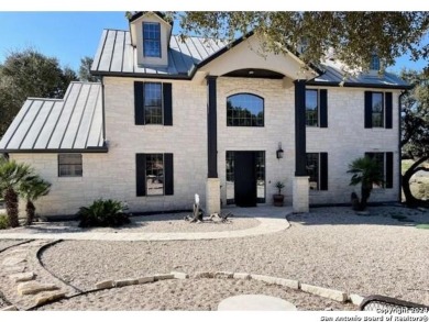Lake Home For Sale in Canyon Lake, Texas
