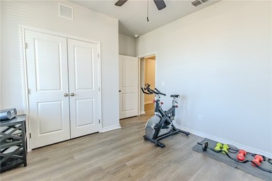 Welcome to 2606 Vista Del Sol-this home truly has it all! - photo 8