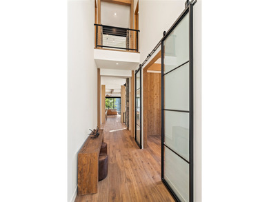 Peak Lakeside Luxury! Built by Malmquist Construction, this - photo 9