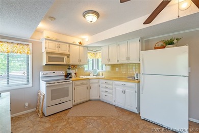 DON'T BUY A CONDO! BUY THIS INSTEAD! This home offers WATER - photo 11