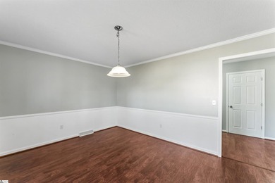 Offered by Diane Maxwell .... Great 3 bed 2 bath home on a - photo 11