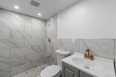 Whether you're looking for a home that accommodates multiple - photo 11