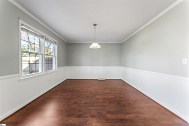 Offered by Diane Maxwell .... Great 3 bed 2 bath home on a - photo 12