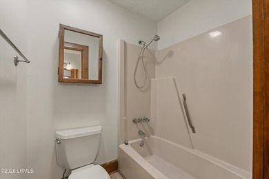 Welcome to your peaceful Lowcountry haven! This charming - photo 18