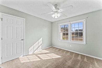 Offered by Diane Maxwell .... Great 3 bed 2 bath home on a - photo 22