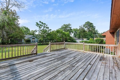 Welcome to your peaceful Lowcountry haven! This charming - photo 27