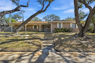 HUGE PRICE REDUCTION! Priced for the market and ready for a - photo 1