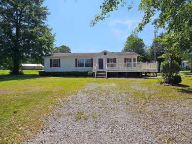 Lake Home For Sale in Manning, South Carolina