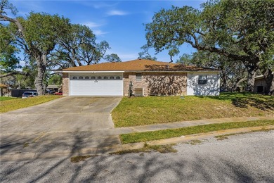 HUGE PRICE REDUCTION! Priced for the market and ready for a - photo 3