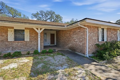 HUGE PRICE REDUCTION! Priced for the market and ready for a - photo 4