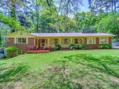 Lake Jackson - Leon County Home Sale Pending in Tallahassee Florida