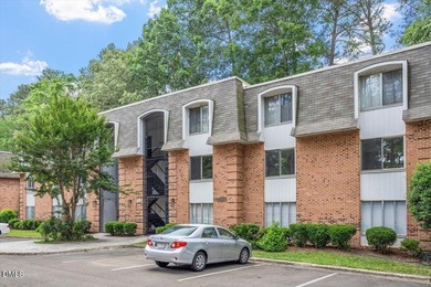 **Croasdaile Condo Opportunity with Golf Course Views** Enjoy - photo 2