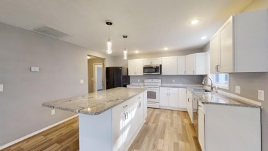 Great Weekend Home or Full-Time Residence - photo 4