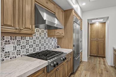 Completely remodeled from top to bottom, this Apache Cottage - photo 15