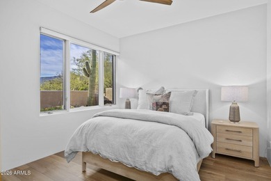 Completely remodeled from top to bottom, this Apache Cottage - photo 21
