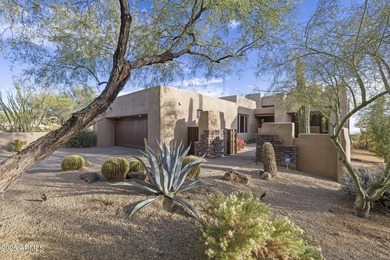 Completely remodeled from top to bottom, this Apache Cottage - photo 32