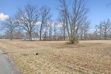 Ready to live the lake life? This beautiful remodeled Cape Cod - photo 7