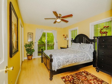 Charming 3-Bed, 3-Bath Cabin in Lake Cumberland Resort! A MUST - photo 18