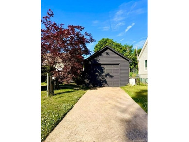 ****** NO FLOOD INSURANCE REQUIRED & SUPER LOW TAXES ***** - photo 18