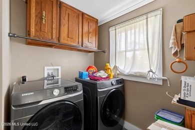 Charming 3 bedroom, 2 bath home. This property features original - photo 20