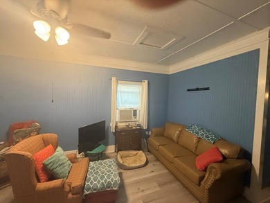 Been looking for a home near the lake? It's about 1 mile to the - photo 20