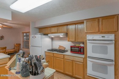 Always dreamed of a home on the lake with fabulous views and a - photo 21