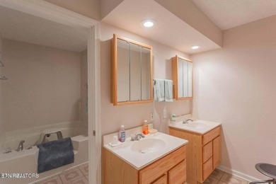 Always dreamed of a home on the lake with fabulous views and a - photo 29