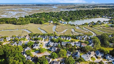 Come live your best island life in this beautifully renovated - photo 37