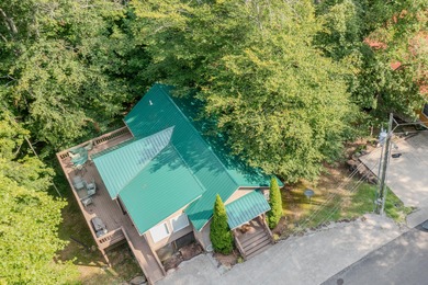 Charming 3-Bed, 3-Bath Cabin in Lake Cumberland Resort! A MUST - photo 42