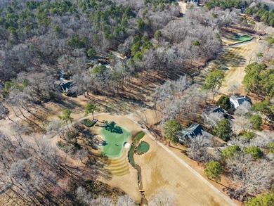 Perfectly positioned along the 5th hole of the Jack - photo 4