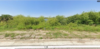 Additional listing photo 1