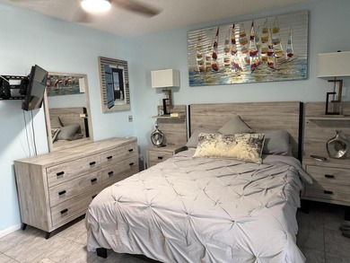 Charming one-bedroom, one-bathroom condominium located in - photo 11