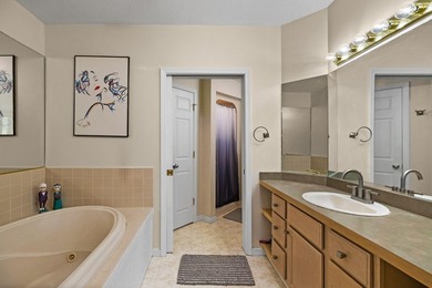 Buyer Financing Fell Through! Affordable Condo with detached - photo 12