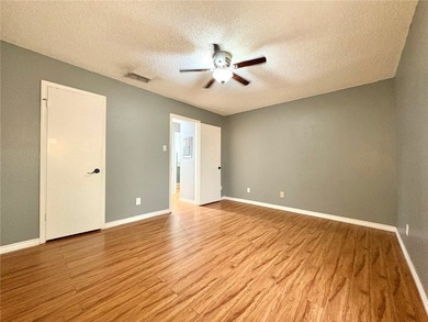 Welcome to this beautifully maintained 2-bedroom, 1.5-bath condo - photo 13