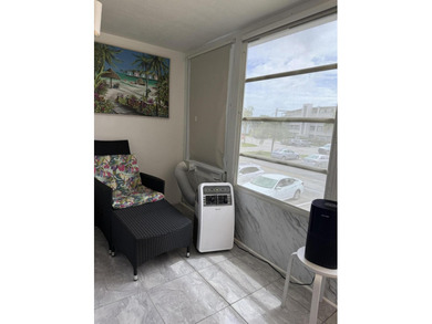 Charming one-bedroom, one-bathroom condominium located in - photo 13