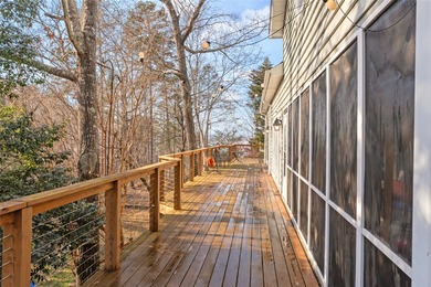Comfort, privacy and views - Interior Lake Living at Lake Keowee - photo 13