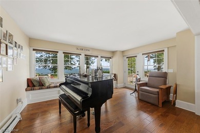 Welcome to 25021 Lakeview Drive, where the address truly speaks - photo 14