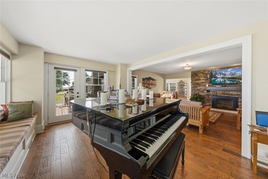 Welcome to 25021 Lakeview Drive, where the address truly speaks - photo 15