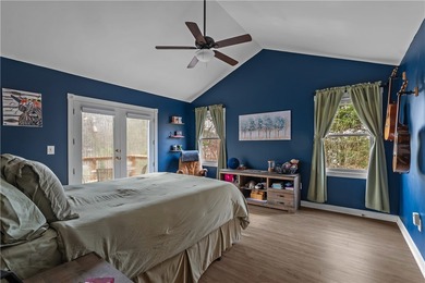 Comfort, privacy and views - Interior Lake Living at Lake Keowee - photo 16