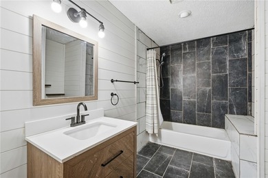 Updated golf-course duplex with strong income potential and - photo 24
