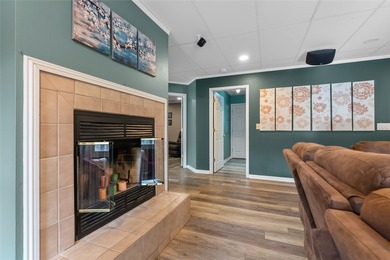 Comfort, privacy and views - Interior Lake Living at Lake Keowee - photo 29