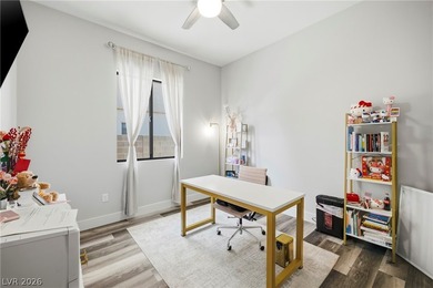 Luxury living at its finest! This beautifully upgraded home - photo 33