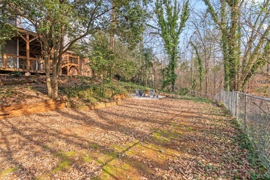 Comfort, privacy and views - Interior Lake Living at Lake Keowee - photo 40
