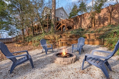 Comfort, privacy and views - Interior Lake Living at Lake Keowee - photo 41