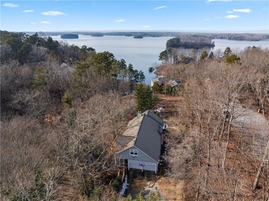 Comfort, privacy and views - Interior Lake Living at Lake Keowee - photo 42