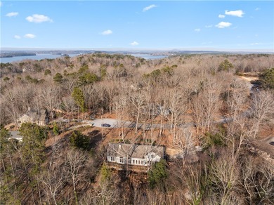 Comfort, privacy and views - Interior Lake Living at Lake Keowee - photo 45