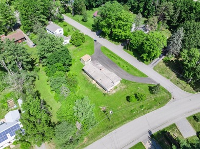 Welcome to this spacious and versatile 4-bedroom, 3 full - photo 6