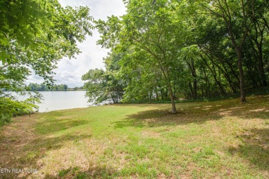 Lake Lot For Sale in Loudon, Tennessee